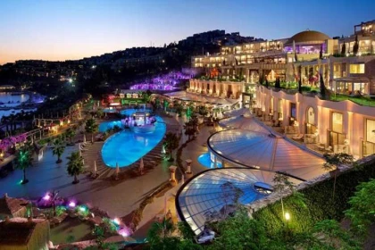 KADIKALESİ DENİZE SIFIR Residence / Первая линия, 5*Residence